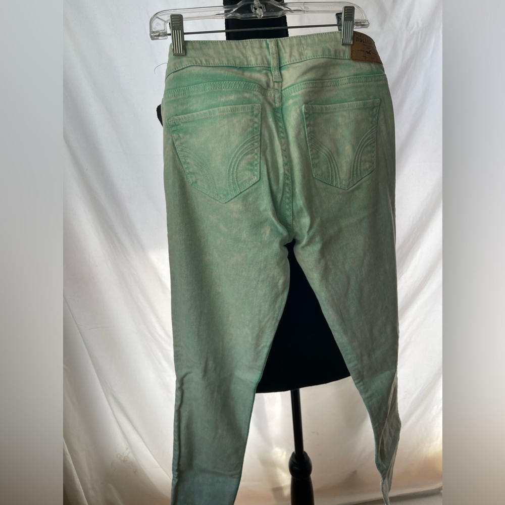 Hollister green and white stone wash skinny jeans size 7R 28/31
